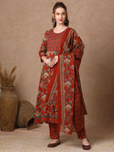 Red color option, Sold out, Currently selected