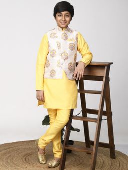 Lilpicks - Kurta Pyjama With Printed Nehru Jacket (Set of 3)