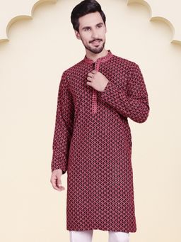 Jompers - Men Magenta Viscose Rayon Mandarin Neck Embroidered Kurta