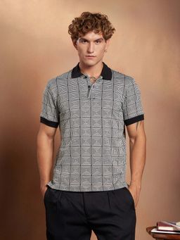 Campus Sutra - Men Midnight Black and Cream White Optical-Illusion Polo T-Shirt