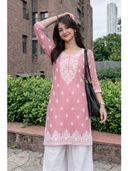 Pink color option, Currently selected