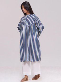 Ganga Fashions - Blue Striped Cotton Kurta And Pant
