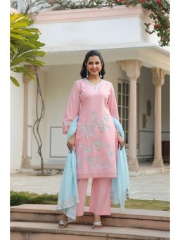 BAIRAAS - Women Pink Floral Kurta Pant And Dupatta