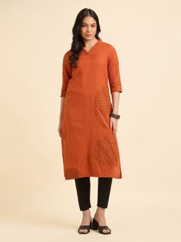 VISMAY - Rust Cotton Viscose Slub Plain Slitted Kurta