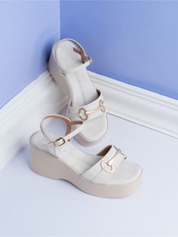 Inc.5 - Womens Cream Party Wear Solid Pattern Round Toe Wedges Heels