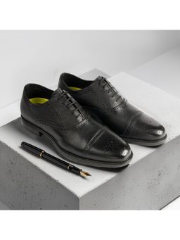 Florsheim - Midtown Florsheim Men Black Brogues