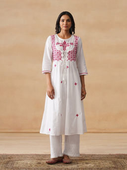 House of Chikankari - HOC Cotton Chikankari Mughal Embroidered Flared Women's White Kurta