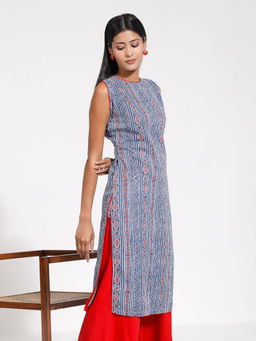 Vastramay - Womens Blue And Red Kurta