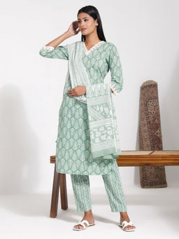Vastramay - Womens Green Kurta Pant with Dupatta (Set of 3)