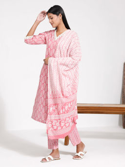 Vastramay - Womens Pink Kurta Pant with Dupatta (Set of 3)