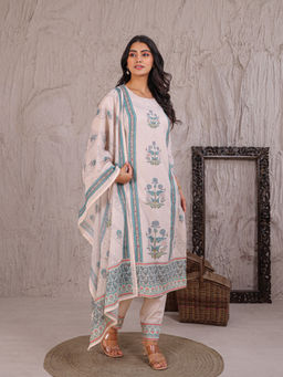 Zari Jaipur - Womens Cream Embroidered Kurta with Pant & Dupatta