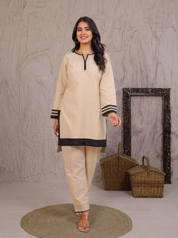Zari Jaipur - Women Cream Embroidered Kurti with Pant