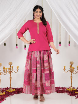 ARAMYA - Women Pink Printed Soft Cotton Co-Ord Set