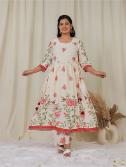 ARAMYA - Women White Floral Print Cotton Kurta with Pant