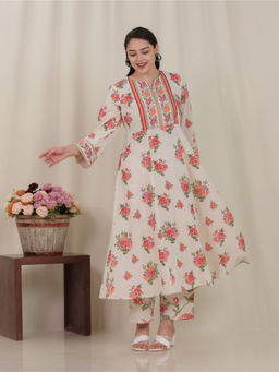 ARAMYA - Women Off White Linen Cotton Floral Print Kurta with Pant