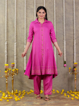 ARAMYA - Women Pink Printed Kurta with Pant