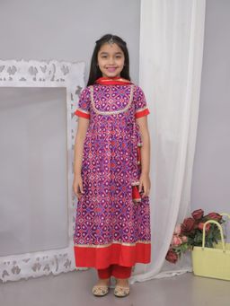 VASTRARTH - Girls Purple Printed Anarkali Kurta with Pant & Dupatta