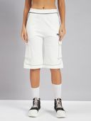 Off White color option, Currently selected