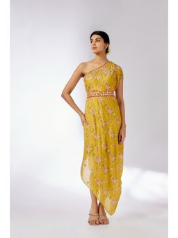 Gopi Vaid - Mustard Zoya Midi Dress with Belt (Set of 2)