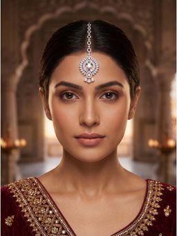 Adwitiya - Women Silver Toned Square Stone Sunburst Design Maangtikka