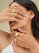 Gold color option, Sold out, Currently selected