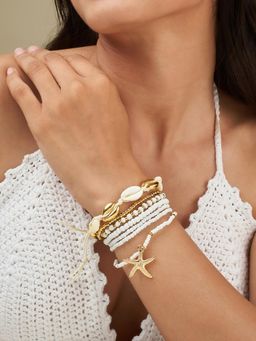 Joker and Witch - Joker & Witch Women Kiva White Seashells Layered Bracelets (Pack of 6)