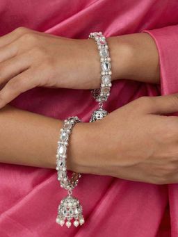 Peora - Women Silver Plated Kundan and Pearl Latkan Bangles (2.6) (Pack of 4)