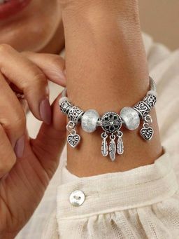 Peora - Women Silver Plated Synthetic Stone Adjustable Bracelet