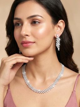 Peora - Women White Stone Studded Western Jewellery Set