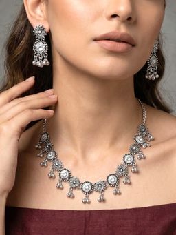 Peora - Women Ethnic Oxidised Silver Plated Pearl Jewellery Set