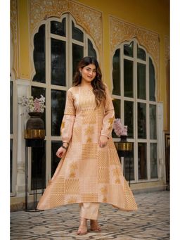 WOOMN - Marigold Muse Kurta & Pant