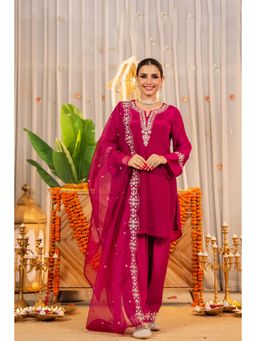 WOOMN - Rosette Radiance Organza Kurta with Pant & Dupatta