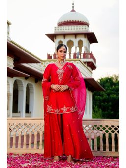 WOOMN - Karwa Crimson Satori Silk Garara Kurta with Sharara & Dupatta