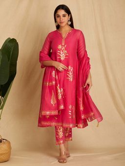 SHAABA CLOTHING - Pink Foiled Printed Viscose Chanderi Kurta with Pant and Dupatta
