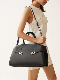 Carry City - Cloak Large Black Sling Handheld Hand Bag