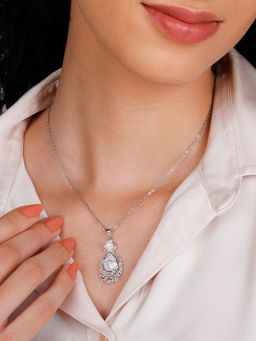 GIVA - Sterling Silver Pure Affection Pendant with Link Chain for Womens