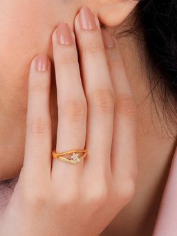 GIVA - Sterling Silver Golden Glowing Floral Ring for Womens