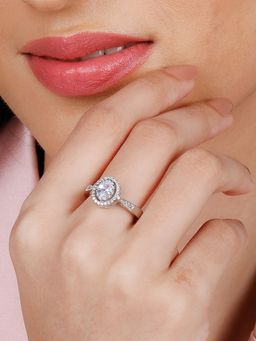 GIVA - Sterling Silver Enchanting Moonbeam Ring for Womens