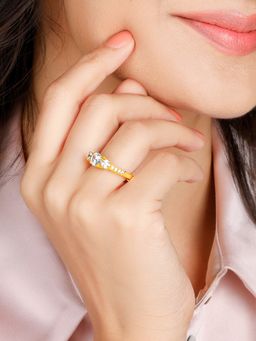 GIVA - Sterling Silver Golden Eternity Embrace Ring for Womens