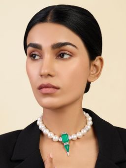 Isharya - Riviere Emerald Pearl Choker Necklace In Rhodium Plating
