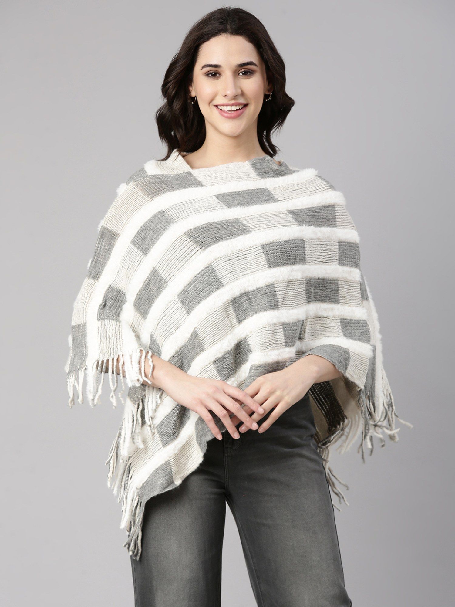 showoffff Women's Three-Quarter Sleeves Round Neck Geometric Grey Poncho-picture-27