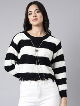 SHOWOFFFF - Women's Long Sleeves Round Neck Striped White Boxy Top with Chain (Set of 2)