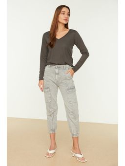 Trendyol - Anthracite Comfortable Fit Solid-plain V-neck T-shirt