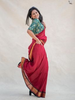 Suta - Red Ready To Wear Cotton Slub Saree with Gold and Green Border and Pockets