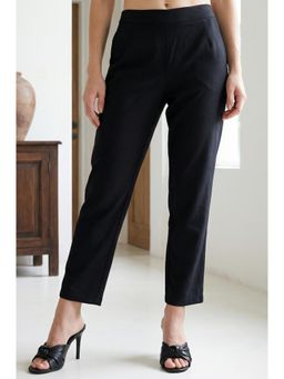 W - Black Solid Ankle Length Cotton Blend Slim Pant