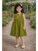 Olive color option, Currently selected