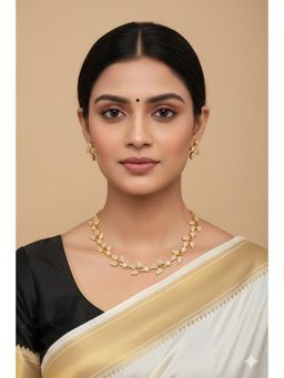 Gahan - Designer Gold Finish Vine Pattern Necklace with Matching Earrings