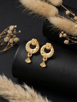 Gahan - White Crystal Stones Designer Flower Drop Earrings