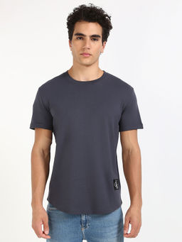Calvin Klein - Men Blue Solid Badge T-Shirt