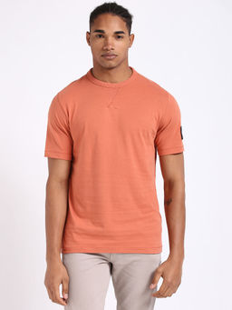 Calvin Klein - Men Coral Solid Regular T-Shirt